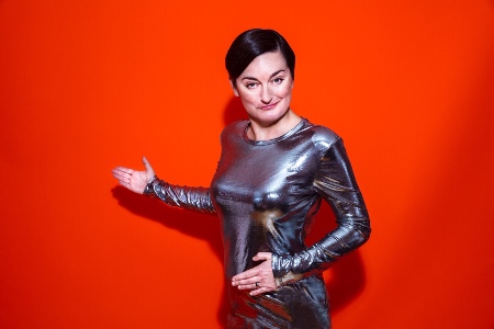 Zoe Lyons.JPG